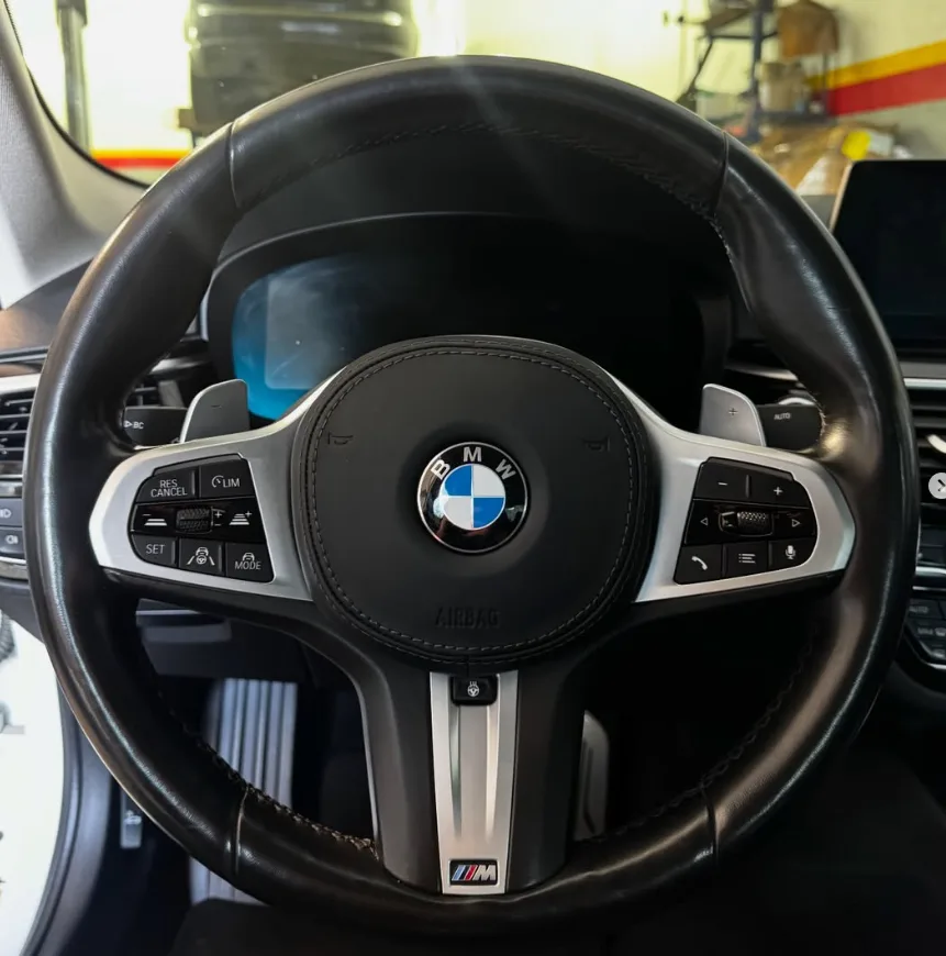 BMW M Sport volan pred predelavo