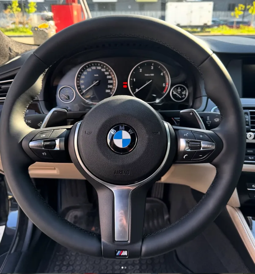 BMW F-serija M Sport volan pred predelavo